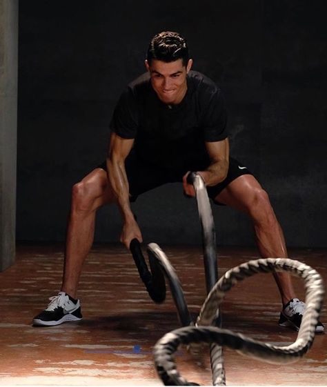 Cristiano Ronaldo Ronaldo Training, Cristiano Ronaldo Images, Cristiano Ronaldo Training, Ronaldo Images, Ronaldo Junior, Cars Brand, Sports Personality, Cristiano Ronaldo Cr7, Dark Brown Hair Color