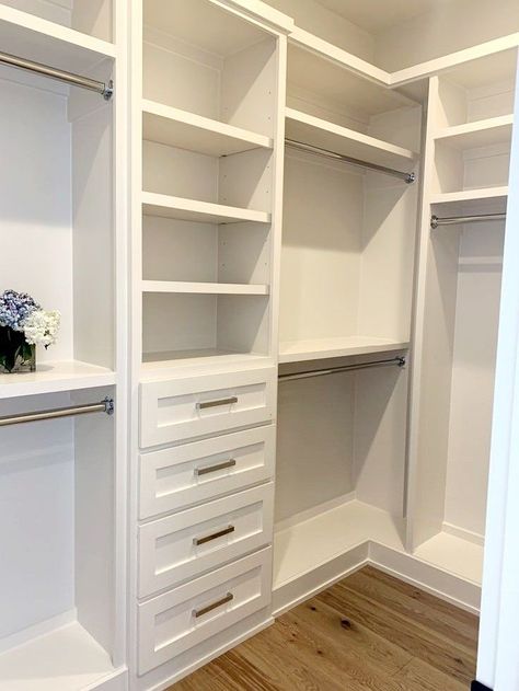 8x6 Closet Layout, Small Walk In Closet With Window, Small Walk In Closet Ideas, Walk In Closet Layout, Small Master Closet, Small Closet Design, Master Closets, Organizing Walk In Closet, Master Closet Design