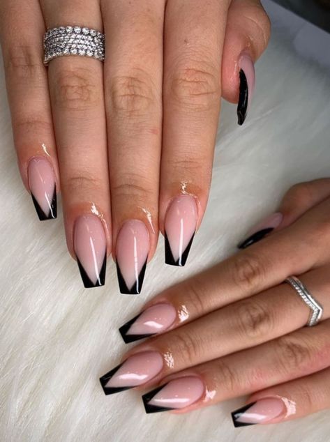 Sharp French Tip Nails Coffin, Triangle French Tip Nails Two Colors, Black V Shaped French Tip Nails, Black French Manicure Coffin, V French Manicure Designs, Black V Tip Nails Coffin, Black V French Tip Nails Coffin, Triangular French Tip Nails, Tuxedo French Tip Nails