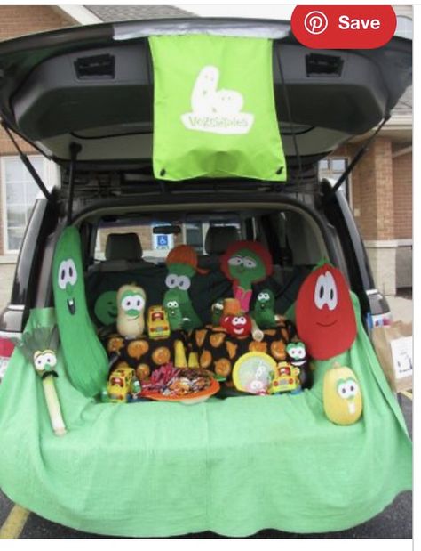 Snoopy Tennis, Church Trunk, Trunker Treat Ideas, Harvest Festival Decorations, Church Halloween, Trunk Ideas, Trunk Or Treat Ideas, Fall Carnival, Hallowen Ideas