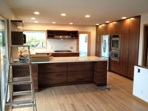 Another one i love Mid Century Modern Walnut Kitchen, Walnut Cabinets Kitchen, Dark Walnut Kitchen Cabinets, Kitchen Cabinets With Legs, Modern Walnut Kitchen, Wet Bar Cabinets, Walnut Kitchen Cabinets, Modern Kitchen Open, Natural Wood Kitchen