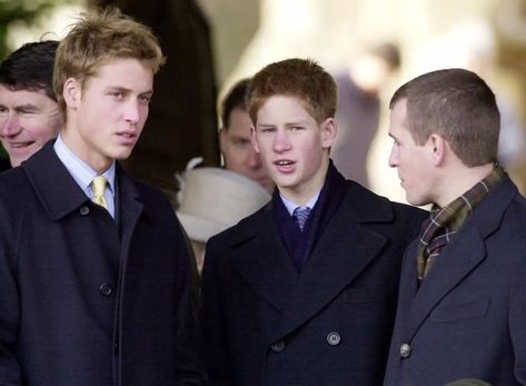 Prince Harry's birthday: The best pictures from every year of his life - Insider Royal Military Academy Sandhurst, Heavy Is The Crown, Royal Family Christmas, Chubby Baby, Peter Phillips, Prinz Charles, Old Prince, Photos Of Prince, Principe William