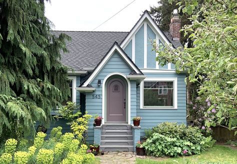 Teal Cottage, Aegean Teal, Teal House, Backyard Art, House Colour, Red Houses, Craftsman Exterior, Seattle Homes, Exterior Paint Color