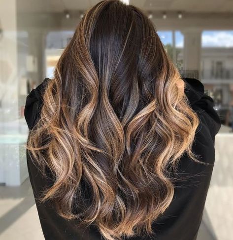 Beige Hair, Icy Blonde Hair, Bronde Hair, Hair Color Caramel, Brown Hair Balayage, Hair Color Pink, Trendy Hair Color, Balayage Brunette, Short Hair Color