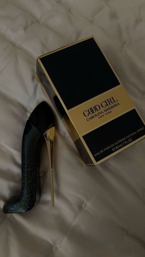 Carolina Herrera Perfume Good Girl, Good Girl Supreme, Jeremy Fragrance, Expensive Heels, Expensive Lifestyle, Good Girl Perfume, Carolina Herrera Perfume, Fragrance Lab, Expensive Perfume