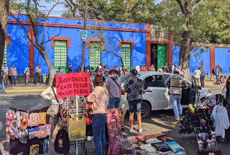 The Best Things To Do in Coyoacan, Mexico City's Most Fascinating Neighborhood - Quirky Travel Guy Coyoacan Mexico City, Mexico Lifestyle, Living In Mexico City, Friend Book, Diego Rivera, Popular Culture, National Museum, Mexico City, Hanging Out