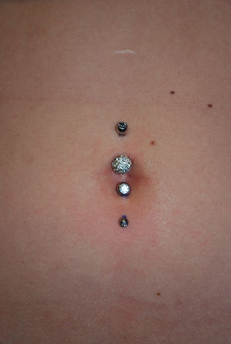 4 Way Belly Button Piercing, Double Belly Piercing Ideas, Upper And Lower Belly Button Piercing, Double Pierced Belly Button, Top And Bottom Belly Piercing, Double Navel Piercing Belly Rings, Inverted Navel Piercing, Double Belly Button Piercing, Double Navel Piercing