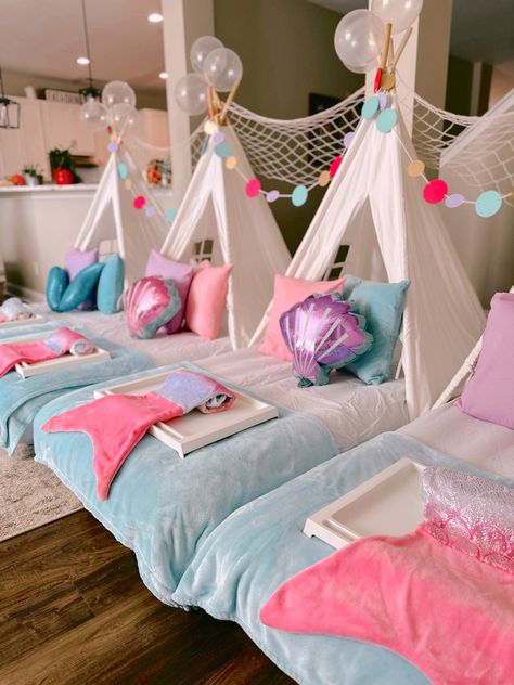 Birthday Bed, Teepee Birthday Party, Slumber Party Tents, Spa Sleepover Party, Glamping Business, Birthday Party Rentals, Unique Birthday Party Ideas, Mermaid Birthday Party Ideas, Sleepover Tents