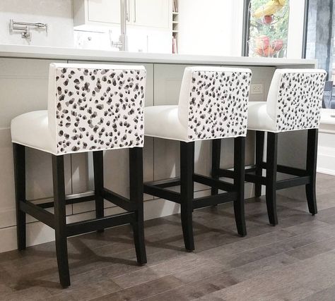 Bar Stool Chairs, Kitchen Layout, The Bar, Dining Rooms, Dream Kitchen, Bar Stool, Stools, Bar Stools, The Back