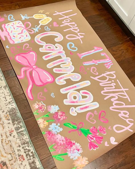 I shouldn’t play favorites, but I’m in love with these flowers 💗🌷💐 Big Bday Party Ideas, 18th Birthday Poster Ideas, P5 Banner, Birthday Party Ideas 16 Sweet Sixteen, 15 Year Birthday Party Ideas, Hoco Morning, Happy Birthday Poster Ideas, Birthday Party Ideas 16, Birthday Signs Diy Poster