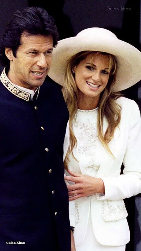 Imran Khan And Jemima, Imran Khan Wife, Jemima Khan, Imran Khan Pic, Imran Khan Photos, Imran Khan Pakistan, Creative Pregnancy Announcement, Pregnancy Announcements, Imran Khan