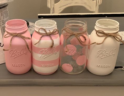 Glass Jar Painting Ideas Cute Easy, Pink Jars, Mason Jar Painting Ideas, Jar Painting, Royal Knight, Pink Mason Jars, Chalk Paint Mason Jars, Pink Paint Colors, Diy Jar