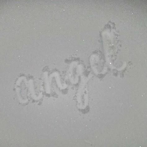 Winter Widgets, Winter Angel, Winter Coquette, Snow On The Beach, Coquette Winter, Gloomy Coquette, Angel Core, Coquette Christmas, Winter Princess