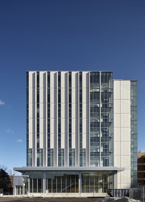 Carleton University Health Science Building / Montgomery Sisam Architects | Netfloor USA Science Building, Sheridan College, Carleton University, Healthcare Architecture, Office Building Architecture, Building Elevation, Sepang, Skyscraper Architecture, Hospital Design