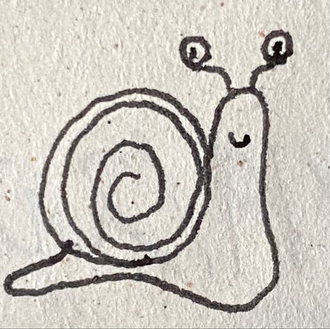 Simple Snail Doodle, Snail Sketch Simple, Simple Snail Drawings, Snail Line Drawing, Easy Snail Drawings, Snail Line Art, Cute Snail Doodle, Snail Drawing Simple, Small Snail Tattoo