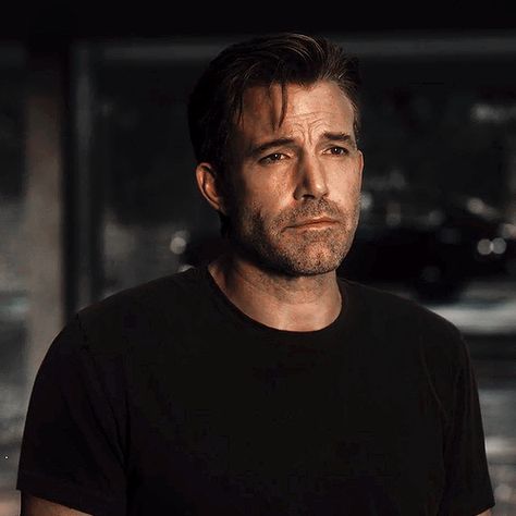 Ben Affleck Bruce Wayne, Affleck Batman, Spirit Fanfic, Ben Affleck Batman, Dc Trinity, Batman Concept, Batman Arkham City, Dc Icons, Arte Dc Comics