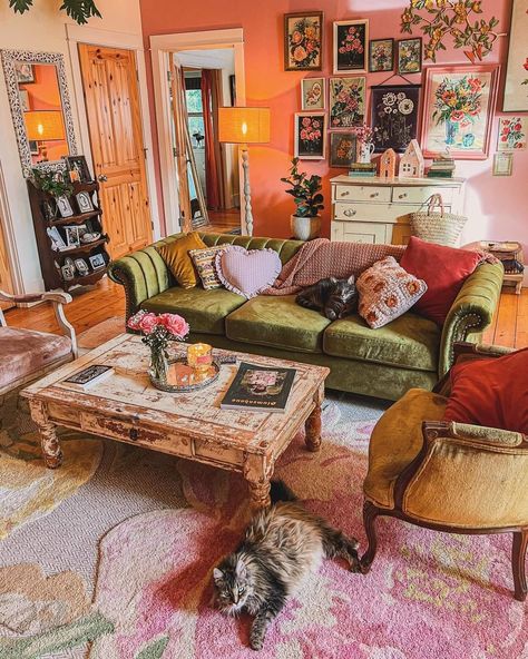 Boho Living Room With Pops Of Color, Vintage Themed Living Room, Quaint Apartment Aesthetic, Tiny Home Maximalist, Cozy Quirky Home, Dark Whimsical Living Room, Maximalist Cozy Decor, Curated Maximalism Interior, Vintage Eclectic Living Room Retro