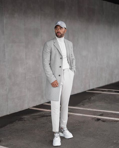 Vitor Castro on Instagram: “Neutrals all the way to match my new sneakers from @martinvalenstore - Use my code VITOR10 to get 10% off 👟” Black Men Casual Style, Mens Clothing Styles Streetwear, Outfits Quotes, Outfits Men Streetwear, Gray Coat, Aesthetic Outfits Men, Trendy Mens Fashion, Designer Suits For Men, Trendy Jackets