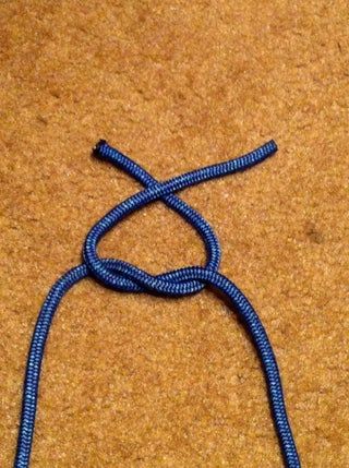 How to Tie a Square Knot (with Pictures) - Instructables How To Make A Square Knot, How To Tie A Necklace Knot, How To Tie A Square Knot, How To Tie An Adjustable Knot Bracelets, Square Knot Tutorial, Knot Tying Instructions, Tie A Square Knot, Adjustable Bracelet Diy, Adjustable Knot Bracelet