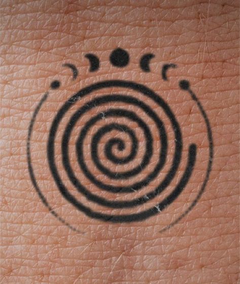 Triskelion Tattoo Design, Pachamama Tattoo, Spiral Tattoo, Trippy Tattoo, Spiral Tattoos, Persian Tattoo, Protection Tattoo, Seashell Tattoos, Music Notes Tattoo