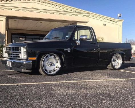 Box Chevy, Slammed Trucks, Truck Pics, Chevy Stepside, Lowered Trucks, C10 Chevy Truck, Custom Chevy Trucks, C10 Trucks, Chevy Pickup Trucks