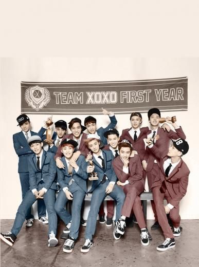 [49+] EXO Wallpaper for iPhone on WallpaperSafari Exo Hot, Exo Background, Exo 12, Exo Album, Exo Luhan, Exo Lockscreen, Signs Of Life, Exo Ot12, Exo Korean