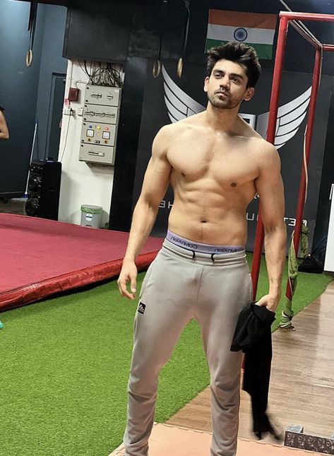 Indian Gym Boy, Muscular Body Men, Indian Gym, Avinash Mishra, Doraemon Comics, Gym Boy, Indian Boy, Indian Men, Serial Actress