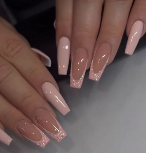 Nails Inspiration Rosa, Coffin Nails French, Asthetic Pics, Elegant Nail, Elegant Nail Art, Formal Nails, Simple Gel Nails, Acrylic Nails Coffin Pink, Acrylic Nails Coffin