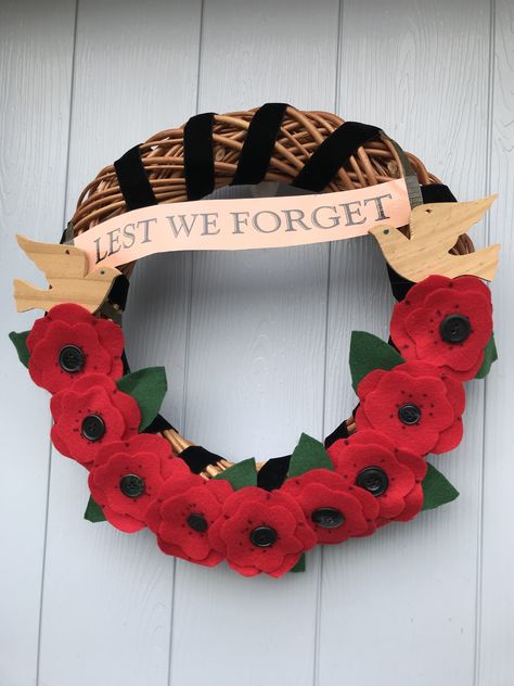 Remembrance Day Door Decorations, Remembrance Day Decor, Remembrance Day Wreath Diy, Diy Poppy Wreath, Remembrance Day Wreath For Kids, Remembrance Day Wreaths, Remembrance Day Wreath School, Remembrance Day Wreath Craft, Remembrance Day Class Wreath