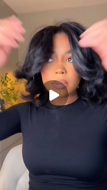 Jessica on Instagram: "Loveeeeee this style I think I’m going to be doing my natural hair more 😍" Curl Bob Hairstyles For Black Women, Natural Part Sew In Black Women, Layered Haircuts For Black Hair, Curly Bobbed Hairstyles, Flatiron Natural Hair, Short Hair With Soft Curls, Hairstyles For Natural Medium Length Hair, Layered Hair For Medium Hair, Medium Hair Styles Black Hair