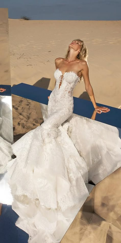 Top 15 Pnina Tornai Wedding Dresses ★ #bridalgown #weddingdress Pnina Tornai Wedding Dresses, Pnina Tornai Wedding Dress, Western Wedding Dresses, Pnina Tornai, Wedding Dress Guide, Wedding Dresses 2018, Trendy Wedding Dresses, Wedding Gowns Mermaid, Top Wedding Dresses