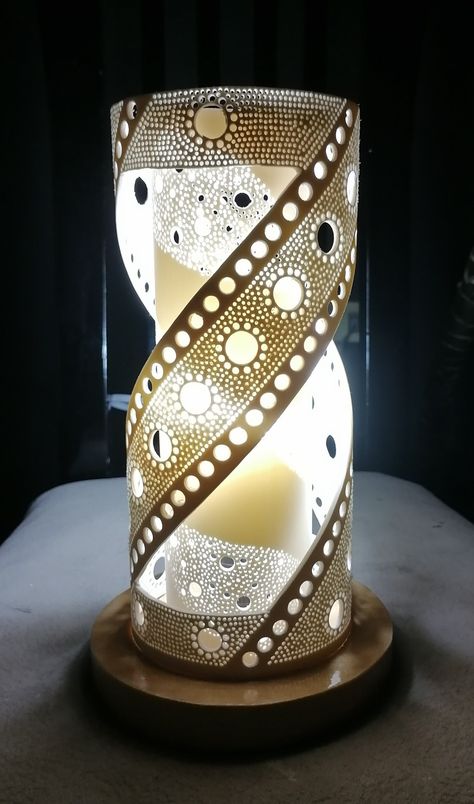 Pvc Lamps, Pvc Lamp, Pvc Art, Light Bulb Design, Pvc Pipe Crafts, Aluminum Can Crafts, Waterproof Led Lights, Pvc Projects, Pvc Pipes