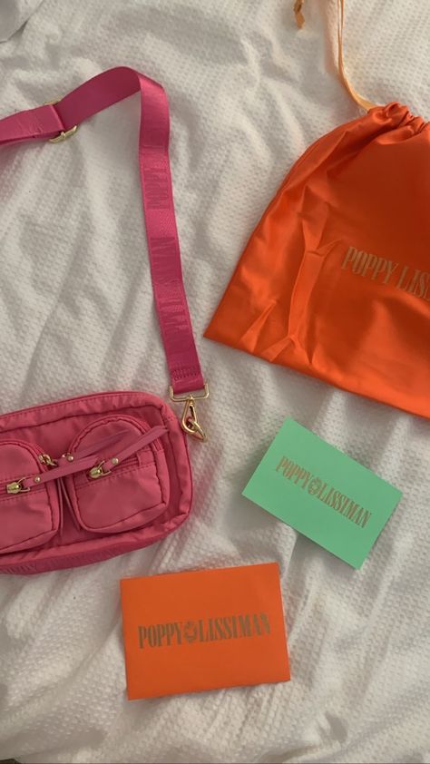 Poppy Lissiman Bobby Bag, Poppy Lissiman Aesthetic, Pink Poppy Lissiman Bag, Poppy Lissiman Bags, Sophia And Cinzia, Aesthetic Purse, Bobby Bag, Basic Aussie, Aussie Girl