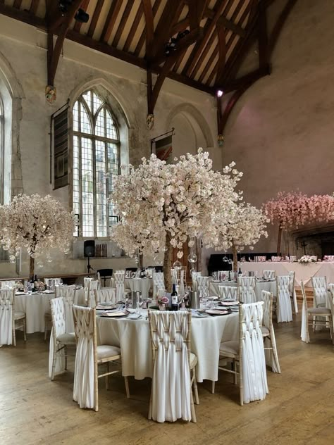 Tree Centrepiece Wedding, Blossom Tree Wedding, Tree Wedding Centerpieces, Luxury Event Decor, Weddings Decorations Elegant Romantic, Wedding Tree Decorations, Wedding Centerpieces Mason Jars, Elegant Wedding Themes, Corporate Events Decoration