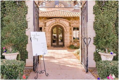 A beautiful Tuscan inspired wedding at Villa Siena in Arizona Photos by Brooke Magee Photography #VillaSiena #arizonawedding #gilbertarizona #gilbertwedding Elegant Villa, Tuscan Inspired Wedding, Villa Siena, Az Wedding, Ceremony Details, Gilbert Arizona, Tuscan Inspired, Villa Wedding, Arizona Wedding