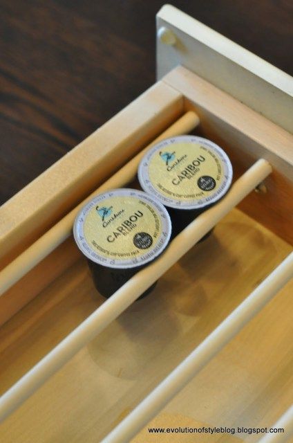 Cheap + Easy K-Cup Organization K Cup Storage Ideas, Cup Organization, Keurig Coffee Station, K Cup Storage, Diy Coffee Station, Kitchen Cabinet Inspiration, Cup Storage, Cabin Kitchen, Storage Products