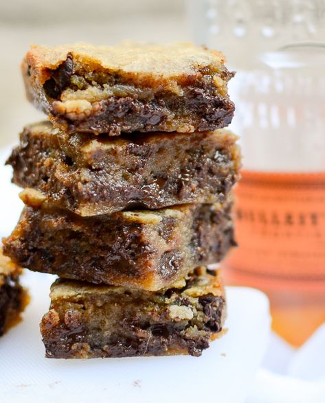 Bourbon Dessert, Brown Butter Bourbon, Bourbon Cookies, Bourbon Brownies, Butter Bourbon, Bourbon Chocolate, Chocolate Blondies, Bourbon Recipes, Chocolate Bourbon