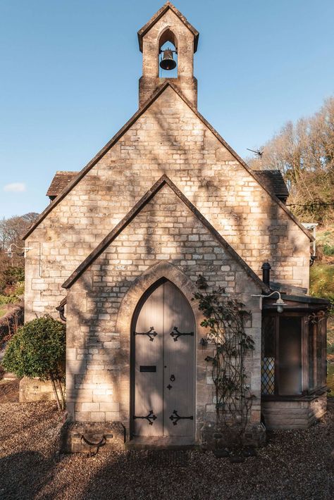 A chapel in the Cotswolds transformed into a serene holiday home Chapel Conversion Interiors, Home Chapel, Converted Chapel, Small Chapels, Old Chapel, Chapel Conversion, Ecumenical Chapel, Brewery Bar, Old Catholic Church