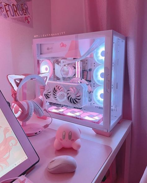 Compilation of Cute and Aesthetic desk makeover ideas. Get ideas to make your desk area the most aesthetic possible 😍✨ (Link in Image 🔗✨). * * * * Disclaimer: *** Images are not mine. Credit in descriptions if known. All the credit goes to the picture owner. Thanks ❤️❤️ *** Cute Gaming Pc Build, Cute Gaming Room Aesthetic, Gaming Room Setup Pink, Kawaii Pc Build, Pc Gamer Setup Girl, Cute Computer Setup, Kawaii Pc Setup, Set Up Gamer Girl, Cute Pc Build