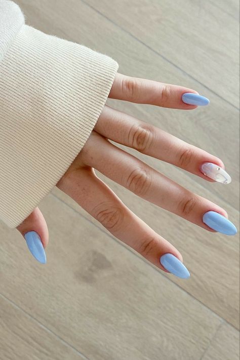 Nails Blue And White, Baby Blue Acrylic Nails, Pastel Blue Nails, Blue Prom Nails, Nail Art Designs For Beginners, Nail 2023, Blue And White Nails, Easy Nail Art Designs, Light Blue Nails