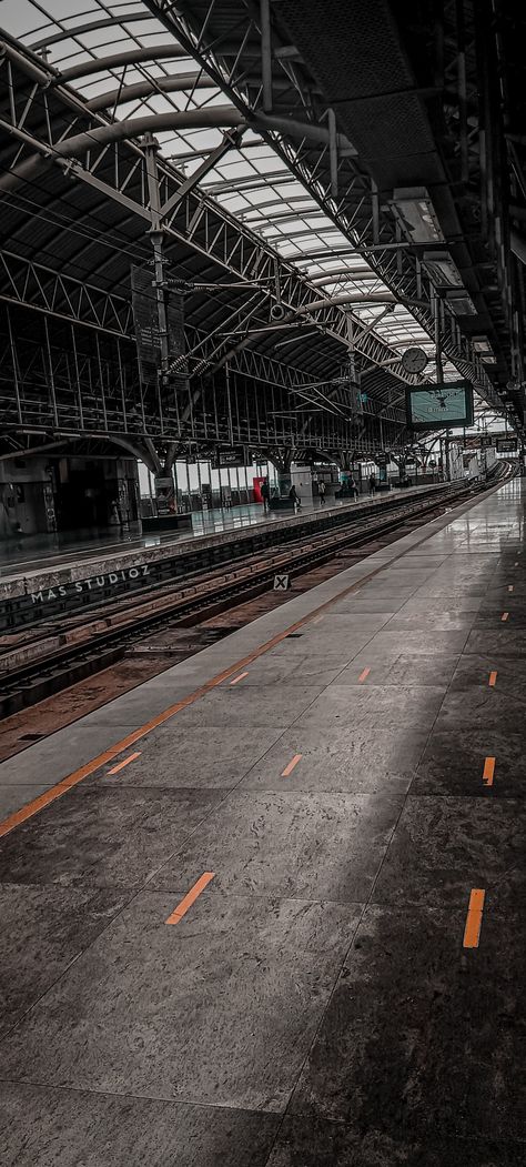 Alandur Mas studioz Metro Train 4K Metro Train Aesthetic, Metro Aesthetics, Chennai Metro, Metro Train, Dark Aesthetics, Paris Metro, Wall Background, Intp, Wallpaper Iphone Cute