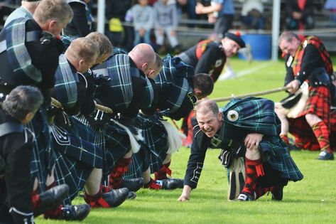 Best Highland Games in Scotland. Culture Tip. Highland Games Scotland, Scotland Culture, Best Holiday Destinations, Highland Games, Scottish Clans, Dream Holiday, Cultural Events, Scottish Tartans, Scotland Travel