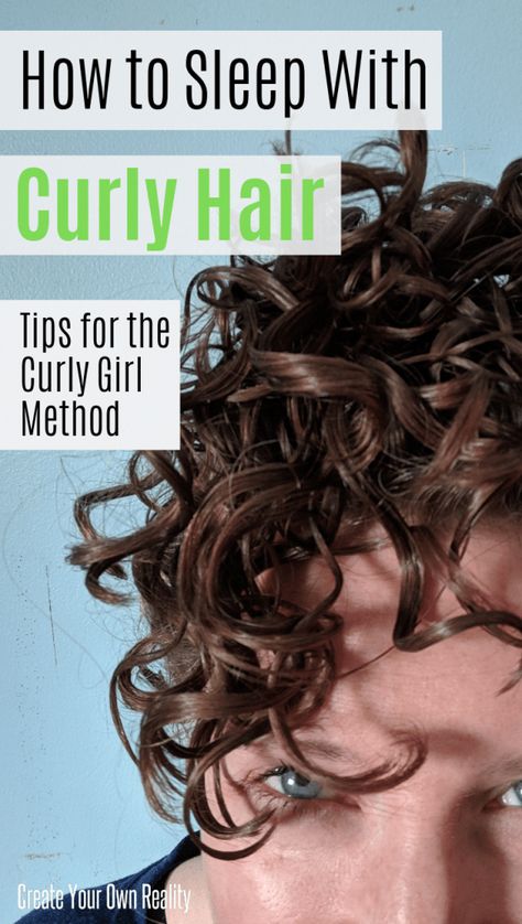 Sleeping With Curls, Sleep With Curly Hair, Colored Hairstyles, Curly Fringe, The Curly Girl Method, How To Sleep, Curly Hair Photos, Naturally Curly Hair, Diy Kosmetik