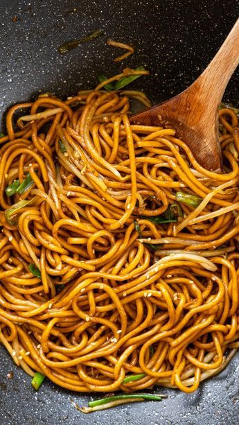 Healthy Stir Fry Noodles, Asian Pan Fried Noodles, Chinese Noodle Recipes Lo Mein, Stir Fry Noodles Recipe Easy, How To Cook Chinese Noodles, Lomein Recipes Easy Plain, Stir Fry With Noodles Recipe, How To Make Asian Noodles, Quick Stir Fry Noodles