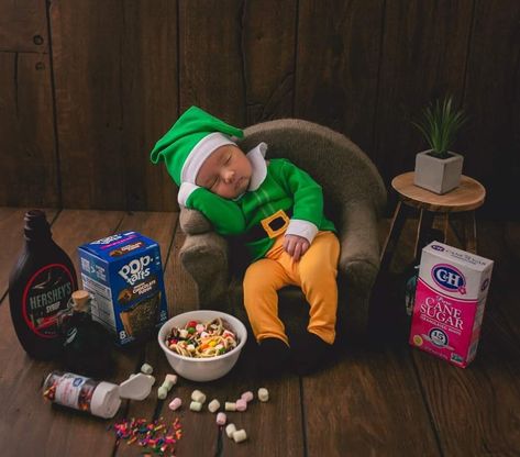 Elf Photography, Monthly Baby Pictures, Newborn Baby Photoshoot, Newborn Christmas, Buddy The Elf, Christmas Photoshoot, Holiday Baby, Everything Baby, Newborn Pictures