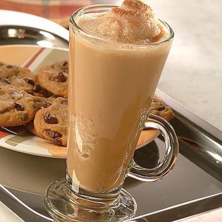 Coffee Mate Recipes, Mate Recipes, Mocha Cafe, Butter Pecan Pie, Vanilla Cappuccino, Frozen Coffee Drinks, Cappuccino Recipe, Frozen Coffee, Chocolate Creme