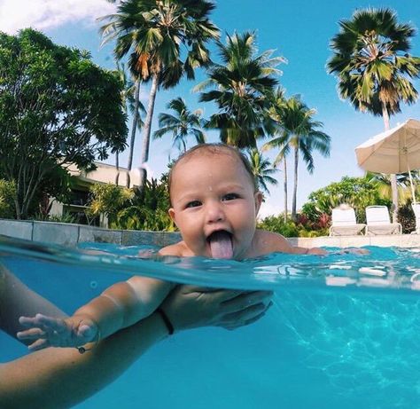 Kids Goals, Future Mommy, Foto Baby, Baby Swimming, In The Pool, Baby Family, Family Goals, Future Baby