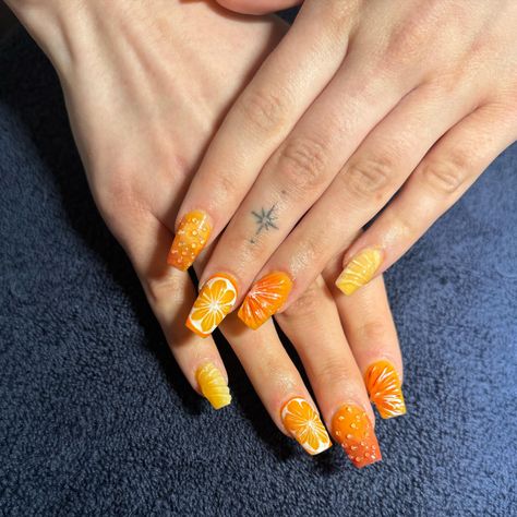 aperol spritz nails 🍸 Aperol Nails, Aperol Spritz Nails, Birthday Stuff, Dark Nails, Aperol Spritz, Nails Inspo, Orange Blossom, Nail Inspo, Blossom