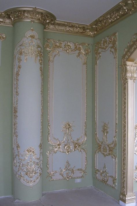 House England, Victorian Home Decor, Casa Vintage, French Porcelain, Rich Money, Baroque Architecture, Limoges Porcelain, Dreamy Room, Dream Room Inspiration