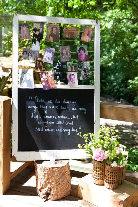 A beautiful way to honor those who can't be with us on our day...so doin this at my wedding!!!! Wedding Photo Display, Hairstyles Wedding, Cakes Wedding, Dresses Simple, Dresses Mermaid, Marrying My Best Friend, Decoration Originale, Decorations Wedding, Dresses 2020